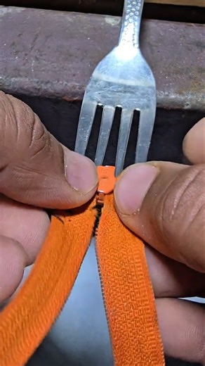 Fork + Zipper = Life-Saving Hack 😱 #shorts
