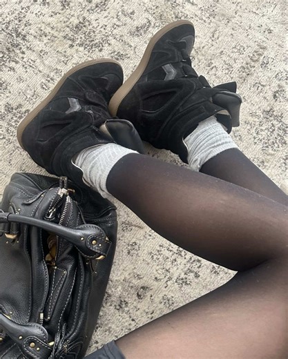 up up up #isabelmarant #shoes #bekettsneakers #fashion #xyzbca @𖦹⭒°｡⋆kayla 𖦹⭒°｡⋆ @KING.AM @ɹɐɥɔ @𝗅𝗂𝖺˚ʚ♡ɞ˚ @༺♡༻ @𝓥anessa @sadie ⊹܀˙