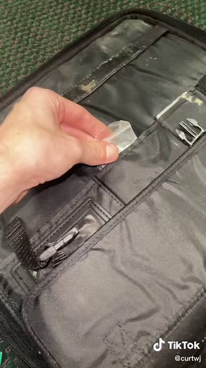 Exploring a Vintage IBM Computer from the '90s