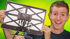 102K views · 924 reactions | Today we're going to show you how to build your own full HD IPS desktop monitor using spare parts and 3D Printing. It may not be a 144Hz 27" gaming display, but if you're looking for a little extra screen space for Discord or Spotify this little build just may fit the bill. | Linus Tech Tips | Facebook