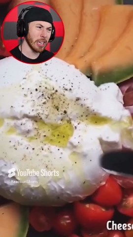 5 Burgers Stacked in 5 Epic Layers