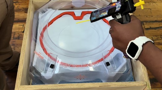 Phoenix 🐦‍🔥with the quick two points 2️⃣#Beyblade #beybladetournament #beybladex #viralvideo #trending