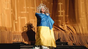 Ukrainian soprano drapes herself in flag during powerful ‘Turandot’ curtain call at Met Opera