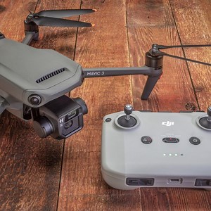 DJI Mavic 3 - How to Download Video (Step-by-Step Guide) - Droneblog