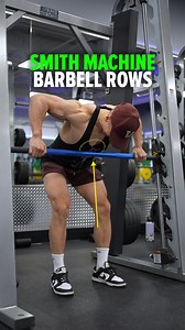 Smith Machine Row Variations (KNOW THE DIFFERENCE!) If you use an underhand, narrow grip and pull the bar towards your belly button, you'll primarily work the lats. If you use an overhand medium grip and pull toward a point above your belly button, you'll emphasize the middle back (middle to lower traps, upper lats). If you use a wide grip and pull the bar towards your lower chest, you'll work the upper back (upper to middle traps, rear delts). Size & Shred Training program 👉🏻 deltabolic.com |