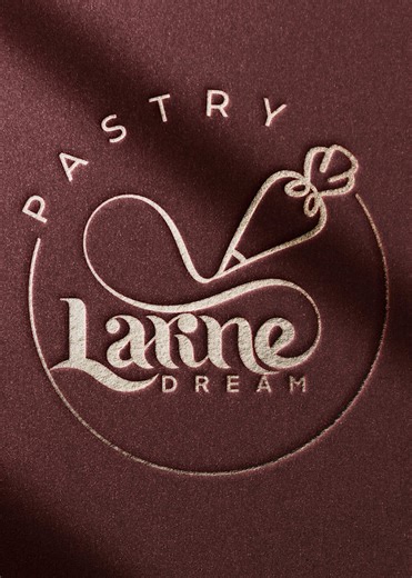 Larine Dream Pastry Logo Design Inspiration