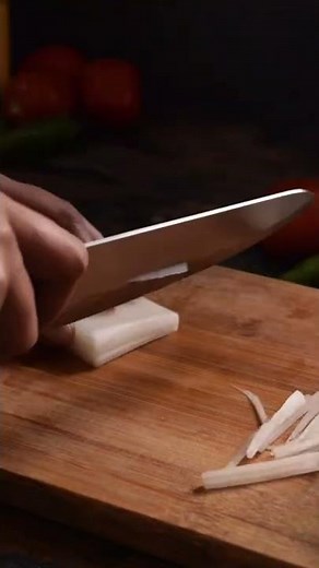 How to cut Julliennes with Chef Knife?