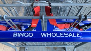 Bingo! New wholesale club store opens in Lakewood