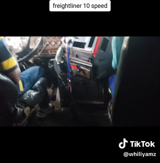 Freightliner 10 speed Manual shifting