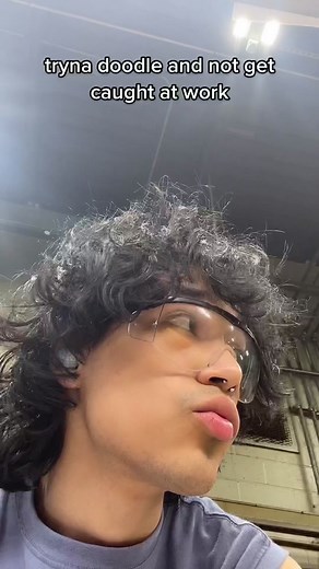 Creative Sticky Note Art: Doodle Masterpieces