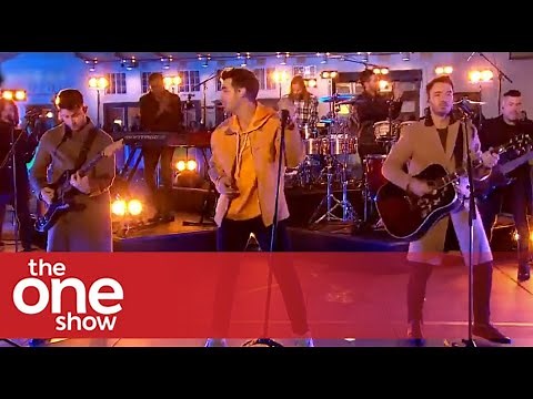 Jonas Brothers - What A Man Gotta Do (Live on The One Show)
