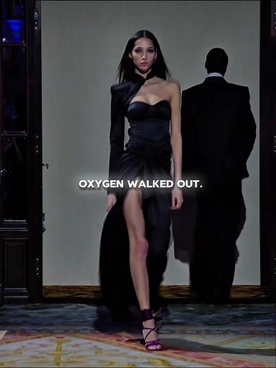 Thighs walked in,oxygen walked out. 🔥 #yasminwijnaldum #redemption #runwayqueen