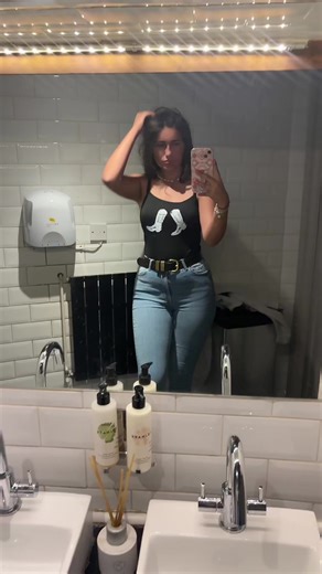 Pub toilets lighting>>>> #fyp#countrygirlsdoitbest