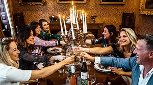 The 10 DOs and DON'Ts of American Table Manners