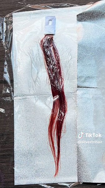 Removing Red Hair Dye Without Bleach: A Step-by-Step Guide