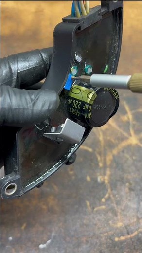 How to adjust generator AVR for proper voltage