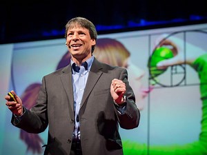 The magic of Fibonacci numbers