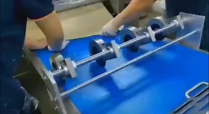 Croissant Making Production Line Automatic Croissant Bakery Machine Equipment