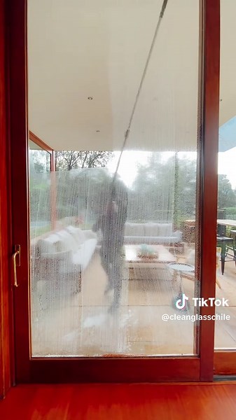 cleanglasschile on TikTok