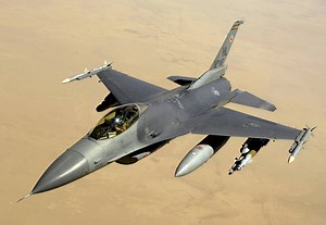 General Dynamics F-16 Fighting Falcon — avionslegendaires.net