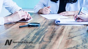 8.1K views · 324 reactions | How did the meat industry, government, and cancer organizations respond to the confirmation that processed meat, like bacon, ham, hot dogs, and lunch meat, causes cancer? And just how much cancer does processed meat cause? I’ll answer those questions in this two-part series. The video sources, transcript, and doctor's notes are available here: https://bit.ly/3KxhDTn | NutritionFacts.org | Facebook