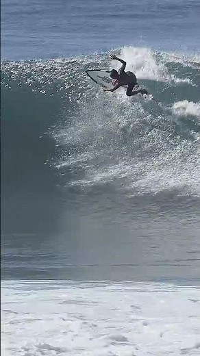 Backside High-Line - Corok #surfersofbali #surfingbali #surfers