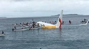 485K views · 4.7K reactions | The crew and all 47 passengers on board an Air Niugini flight survived a crash-landing in a Pacific lagoon on September 28. The Boeing 737 plane that belongs to Air Niugini hit the lagoon surrounding the small island at about 9.30 a.m. local time. No serious injuries were reported. | CGTN | Facebook
