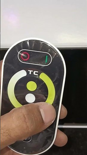 TOUCH SERIES LED CONTROLLER 12v/24v (288w max) 20m receiving