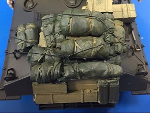 Upgrading your packs and bags on 1/35 armor models