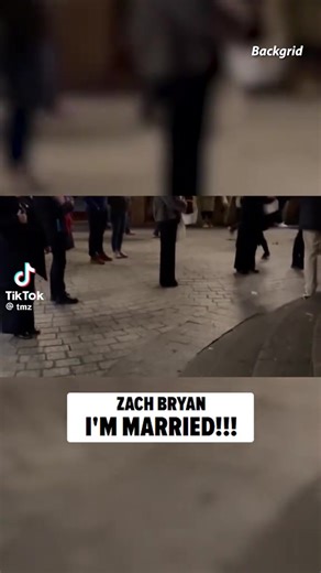 🔔Wedding bells are ringing 🔔 Country star @Zach Bryan married his girlfriend Samantha Leonard this week which took place in the city of San Sebastián 👰‍♀️🤵‍♂️💒💍 #zacbryan #justmarried #howdycountry #countrylover #samanthaleonard