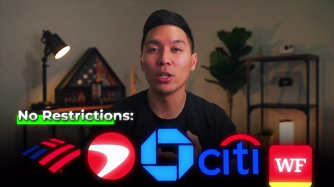 Which Credit Cards You Should Have By AGE