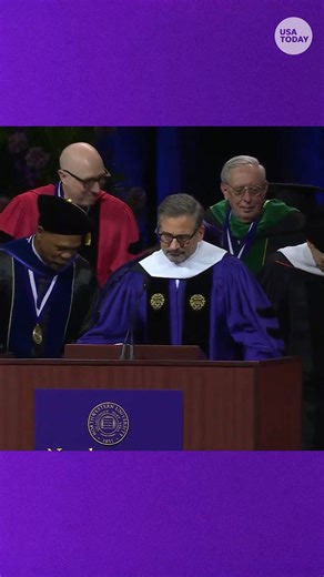 579K views · 12K reactions | Actor Steve Carell was the commencement speaker at Northwestern University’s graduation, where he started an impromptu mid-commencement dance break. | USA TODAY Video | Facebook