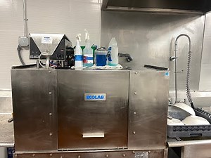 Restaurant Dishwasher Cleaning