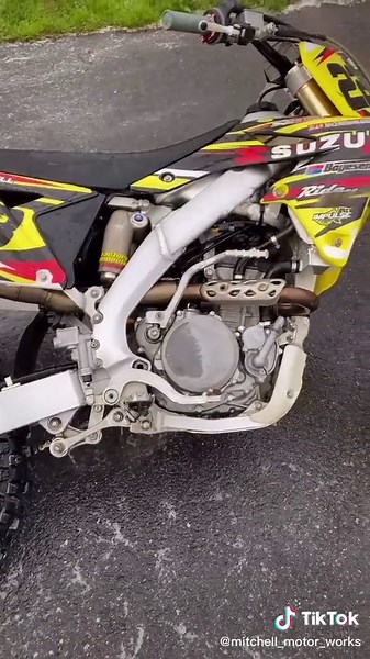 Cleaning Aluminum Frames Made Easy