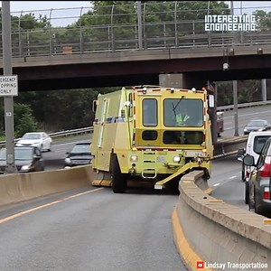 1M views · 3.4K shares | This efficient system of movable barriers is helping transform road space via Lindsay Transportation Solutions | Interesting Engineering | Facebook