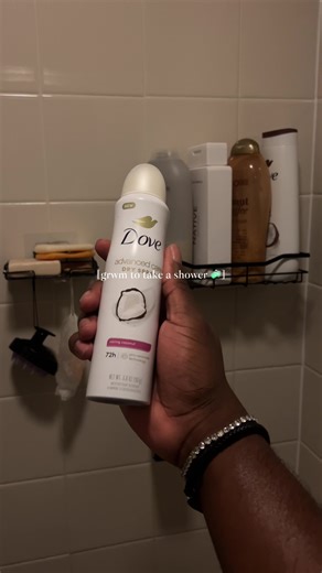 Had to turn the lights off on yall 😂 #hygiene #selfcare #lowexposure #showertok #hygieneproducts