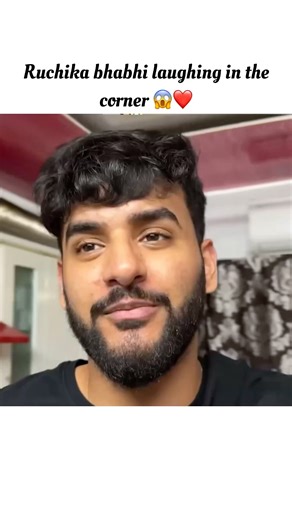 Ruchika bhabhi laughing in the corner 😱❤️‪@triggeredinsaan‬ #liveinsaan #shorts