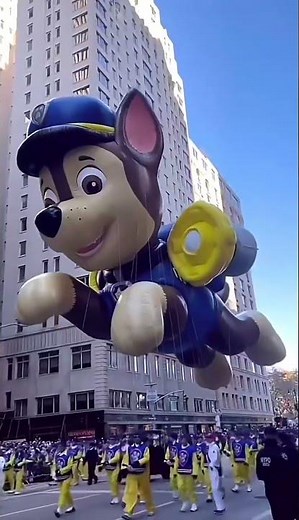 giant inflatable helium balloons for events and parade