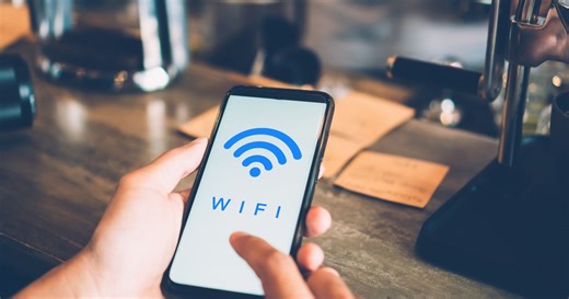 Ova opcija na ruteru vam smanjuje Wi-Fi brzinu, a svi je držimo uključenu