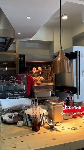 Fine Italian restaurant in addis! The lasagna is a must to try! Le Basilic Addis, meskel flower behind dreamliner hotel | Price: napoli pizza -564etb, classic lasagna- 730etb, pesto basilico -580 #habeshatiktok #ethiopian_tik_tok #addisababa #food #review #enizuraddis #fyp