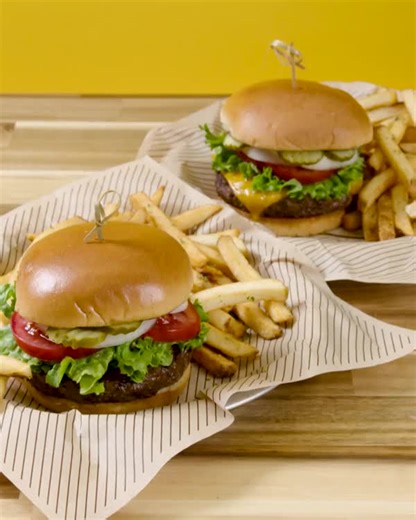 5.2K views · 100 reactions | And the award for the best burger that starts under $10 goes to... | Cheddar's Scratch Kitchen | Facebook