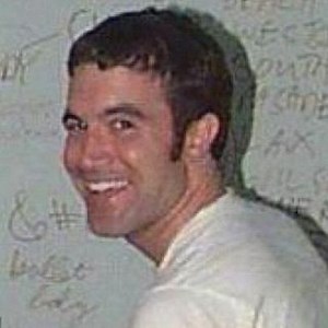 13 things you'll only remember if you were addicted to MySpace, from auto-play profile songs to mirror selfies