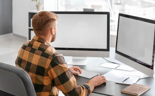 How to Set Up Dual Monitors With One HDMI Port Only?