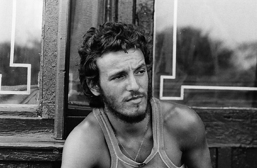 17 Bruce Springsteen Lyrics & Songs That Sound Like Motivational Quotes