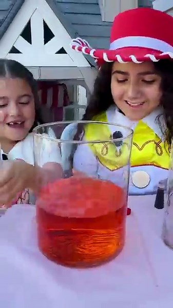 Primary Colors Learning For Kids RED + YELOOW = ORANGE #smartkids#colors