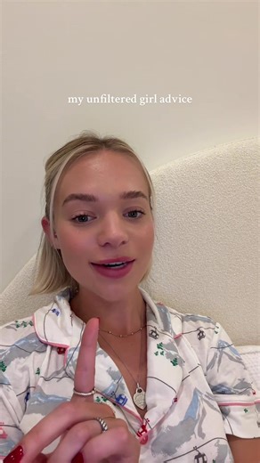 I feel like it's not talked about enough but it's normal to fluctuate & for your body to change, it was such an adjustment for me but now I'm becoming comfortable with it and having different sizes in my fav clothes helps so much