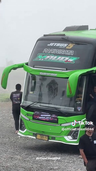selamat weekend semuanya😇🌥️ #busnyaibumaudi