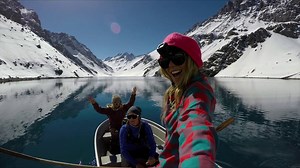 Capture tes moments préférés de manière unique avec nos nouveaux accessoires et fixations. Au guidon, sous ta selle, sur un bâton de ski et plus encore, tu peux rapidement changer d'angle et ajuste à la taille de ton support pour raconter tes histoires plus facilement que jamais. Plus d'infos : http://g.gopro.com/6186BC5qM | GoPro