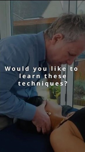 Want to Learn How to Manipulate the Spine? #chiropractor #physiotherapist #spinalmanipulation