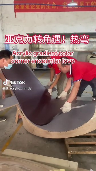 Acrylic Gradient Color Corner Design Ideas